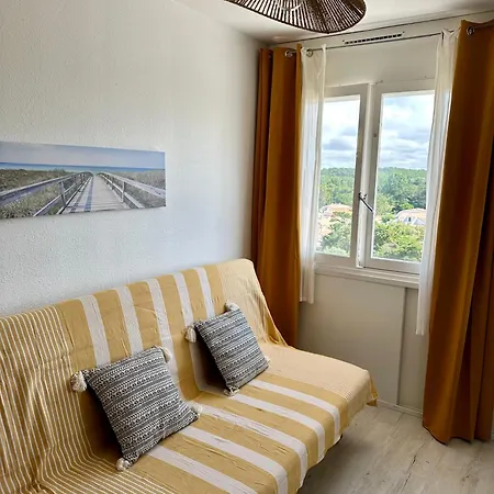 - Arc En Ciel 1 - 23 Allee Des Pinons - 5-1 *